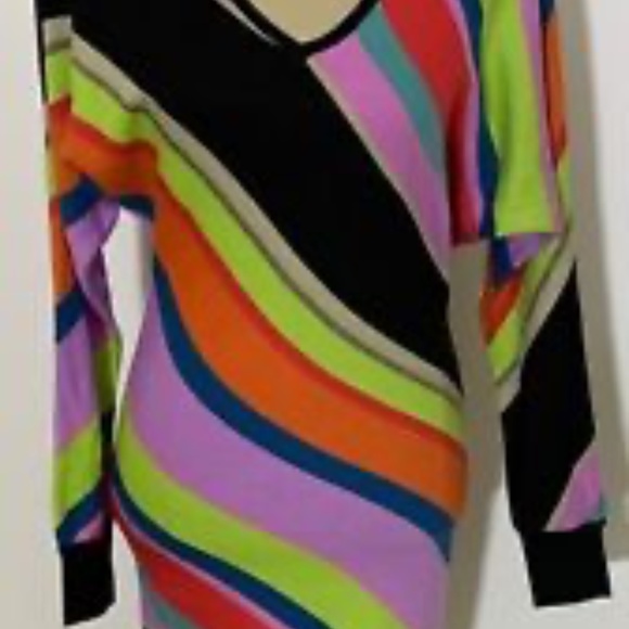 Betsey  Johnson knit top - Picture 2 of 2